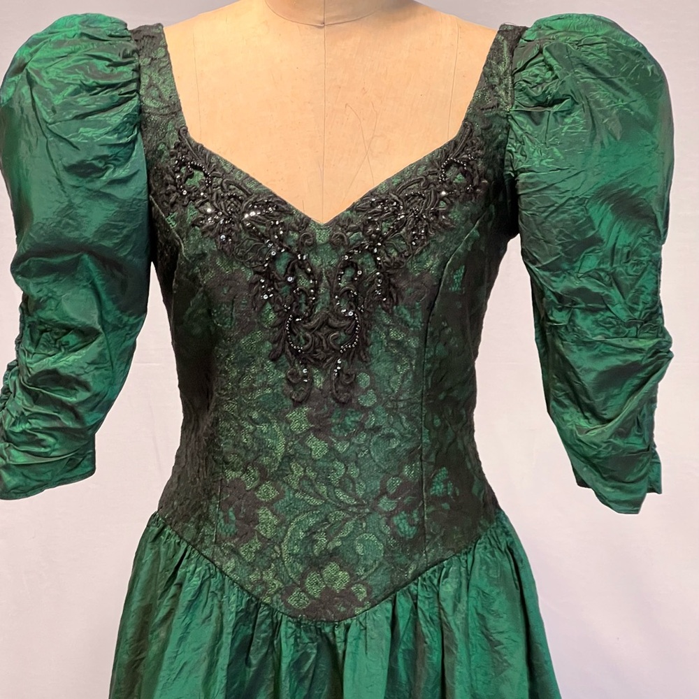VINTAGE 80s holographic prom gown formal dress dark moody emerald forest lace - Picture 9 of 17